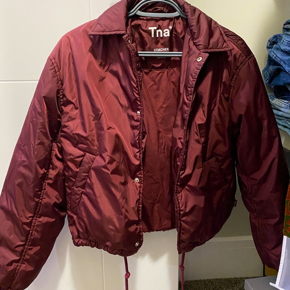 Aritzia TNA Cropped Coach’s Jacket - Picture 2 of 2